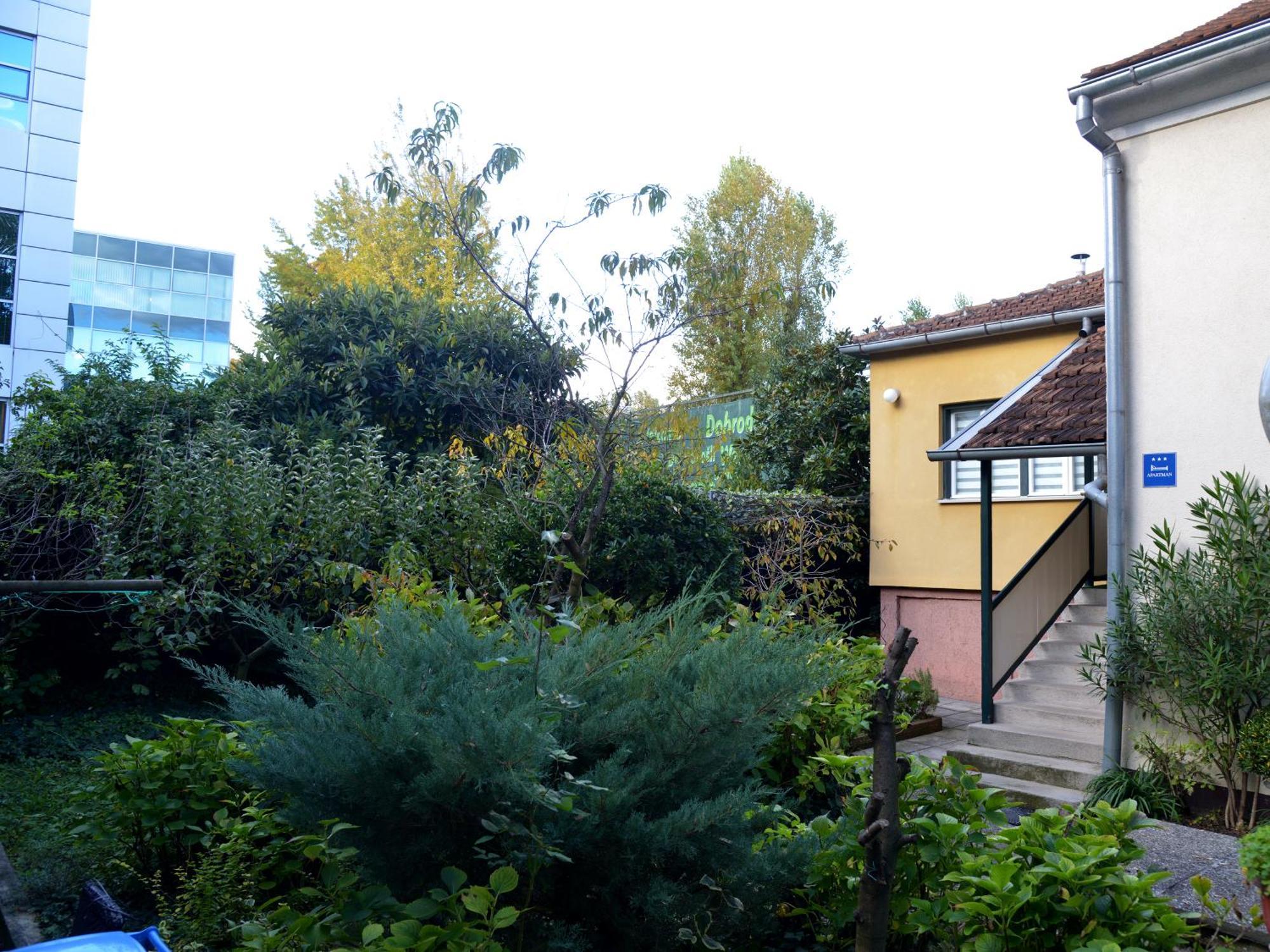 Apartments Antonella Zagreb Bagian luar foto